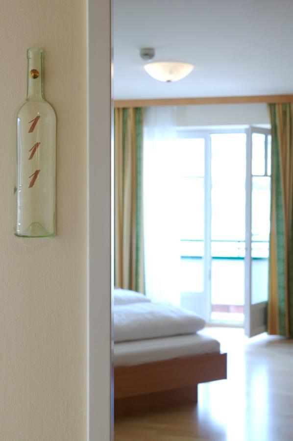 Hotel Neustifter Poysdorf Eksteriør billede