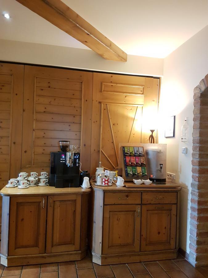Hotel Neustifter Poysdorf Eksteriør billede